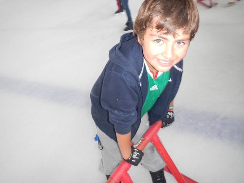 Village Camps International Summer Camp Leysin, Switzerland 2025-08-09 https://www.villagecamps.com/journals_admin/images/683-12-iceskating (7).jpg
